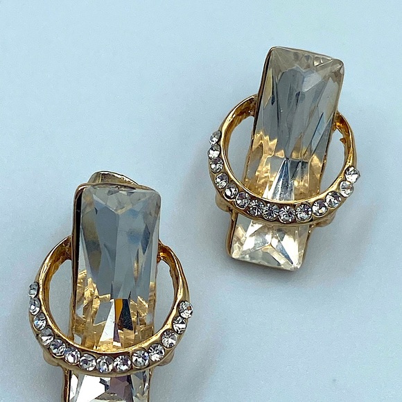 Costume Jewelry Square Jewel Earrings - Picture 2 of 3